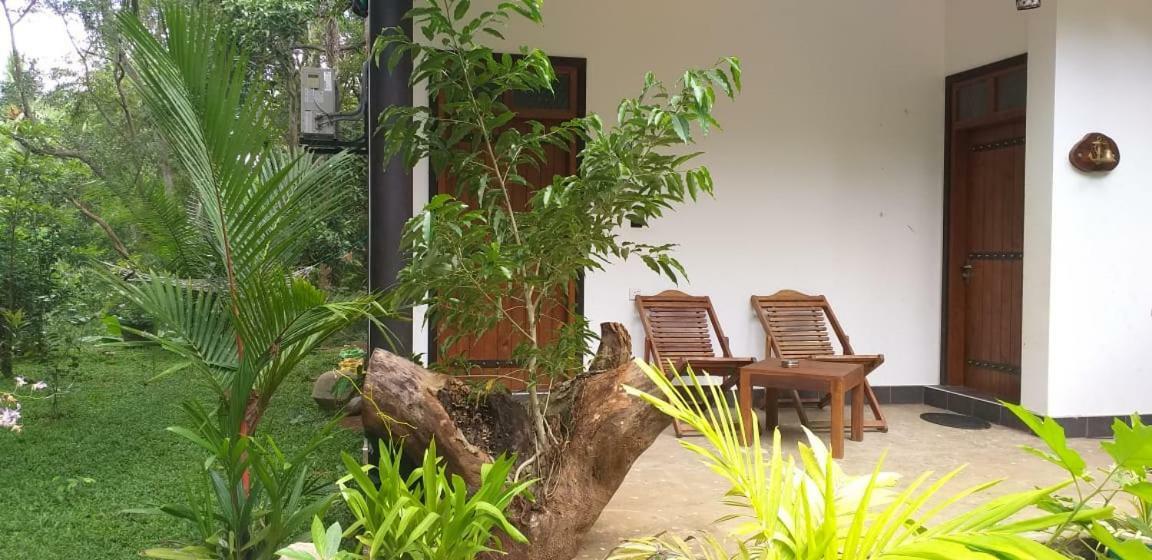 Peacock Riverside Udawalawe Exterior foto